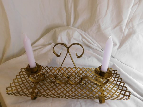 Gold Painted Cloverleaf Metal Candle Holder