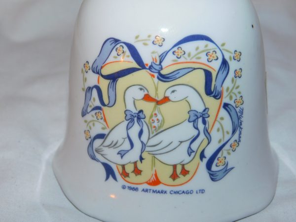 Vintage Artmark Goose Bell - Image 3