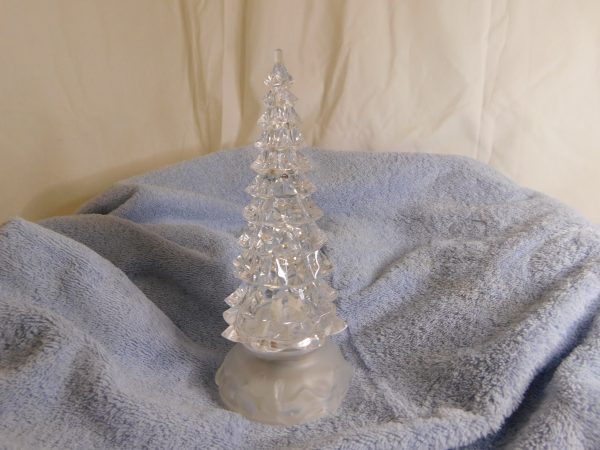 Snow Globe Christmas Tree - Image 2