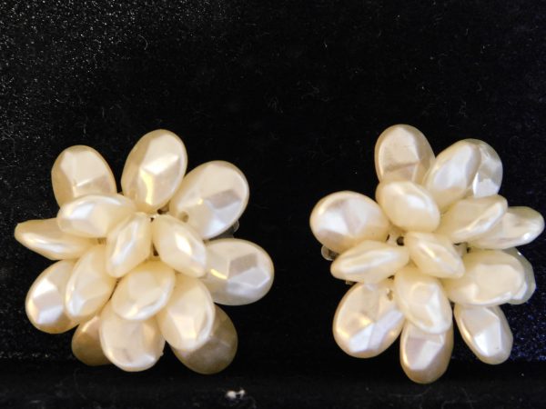 Vintage Cluster Faux Pearl Clip Earrings