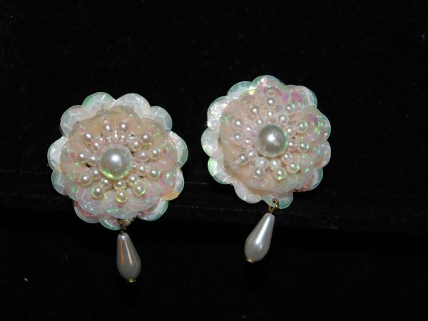 Vintage Pink Faux Pearl Floral Clip Earrings - Image 4