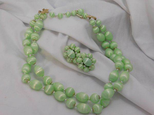 Silk bead Necklace and Earrings - Image 6